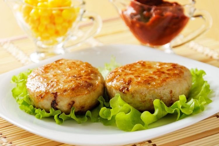 Куриные котлеты с авокадо