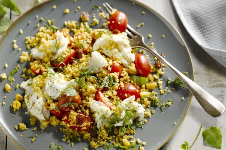 Салат с кускусом и фетой