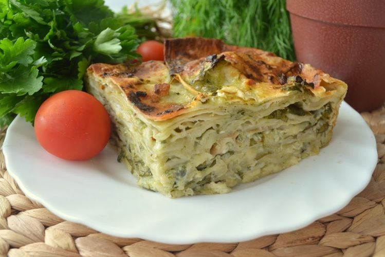 Ачма с моцареллой и базиликом в духовке