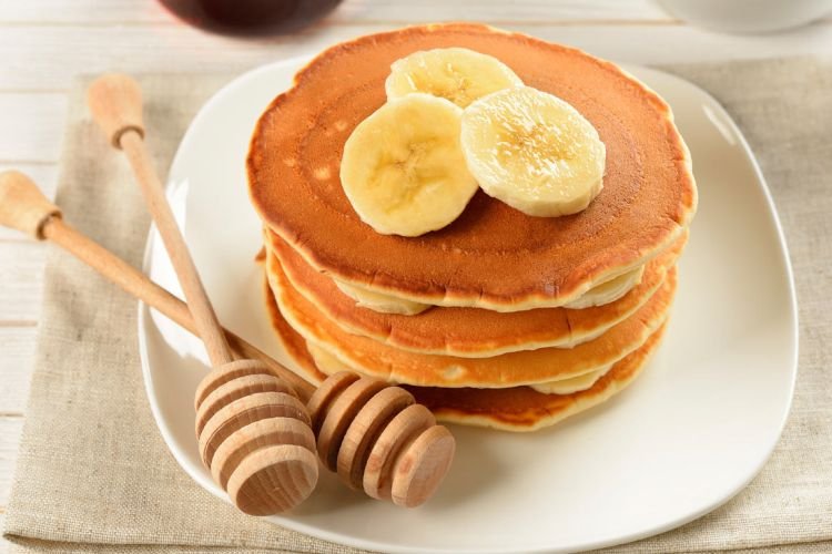 Банановые панкейки