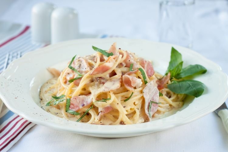 Карбонара с беконом