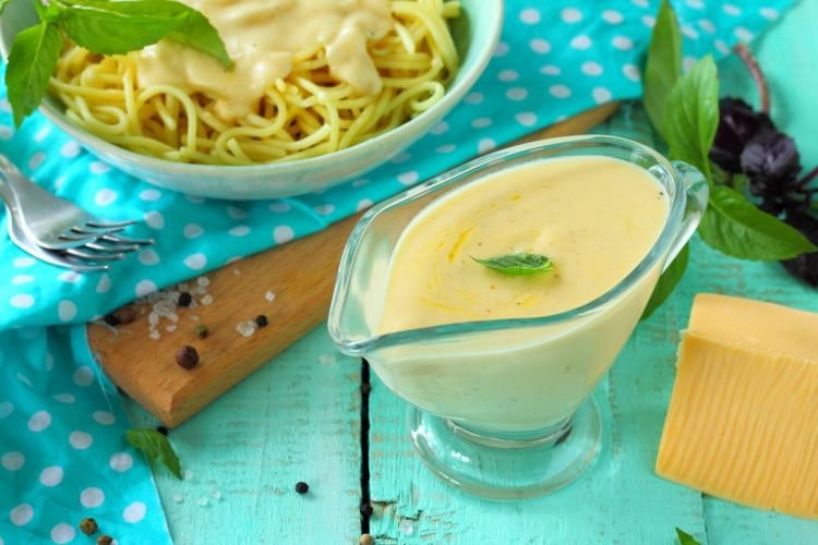 Сырный соус для спагетти