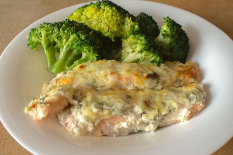 Горбуша в сметане в духовке