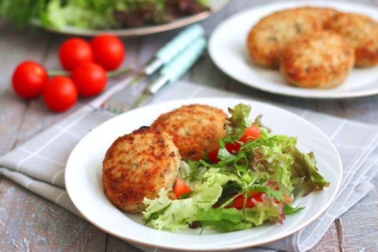 Котлеты из индейки с бататом