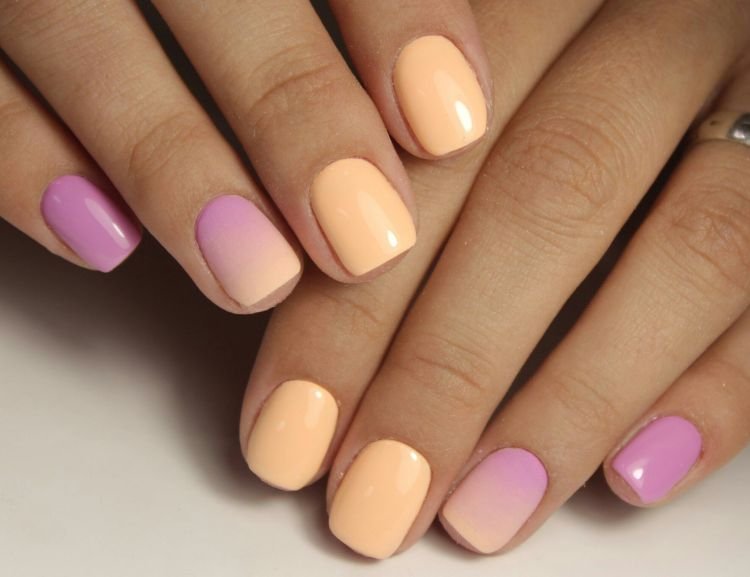 Пастельный маникюр на короткие ногти