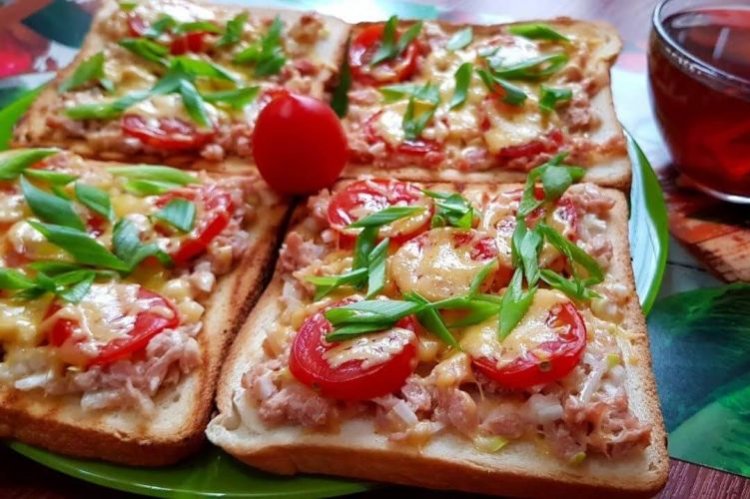 Горячие бутерброды с тунцом