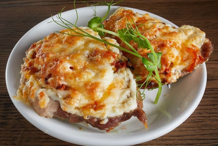 Свинина по-французски без картофеля