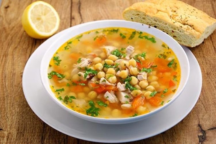 Суп с курицей и нутом