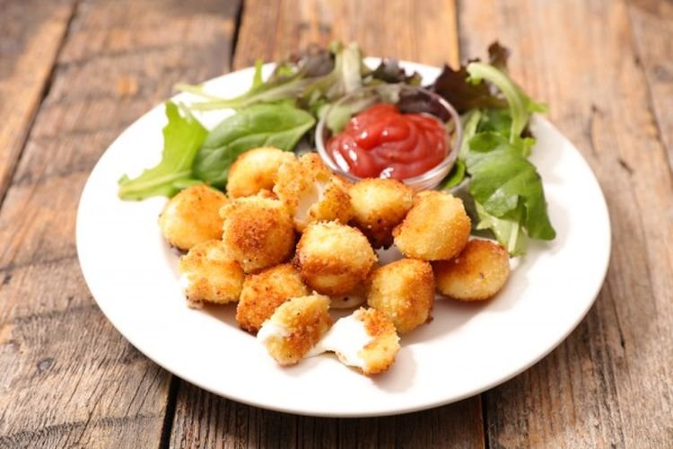 Сырные шарики из моцареллы