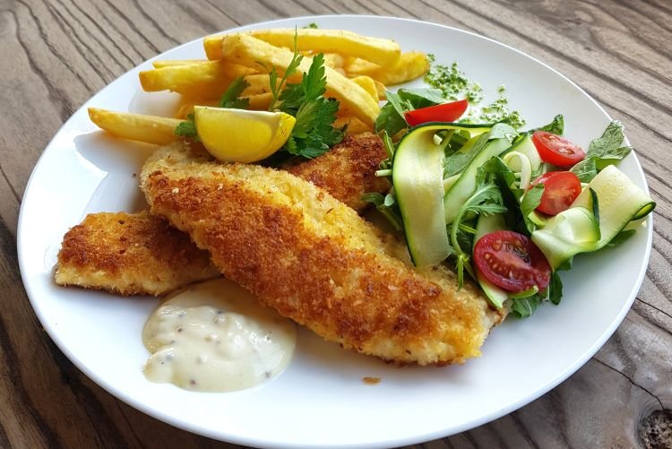 Жареная рыба в панировке