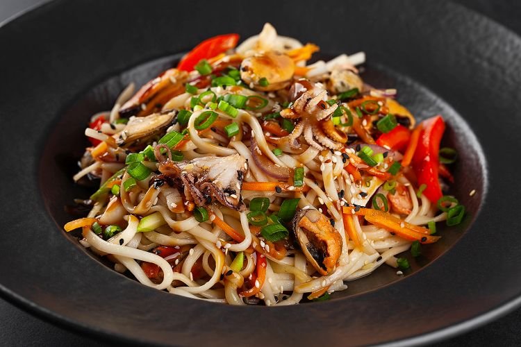 Лапша вок с морепродуктами