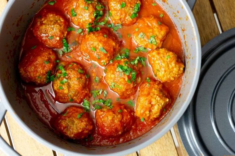 Фрикадельки в духовке