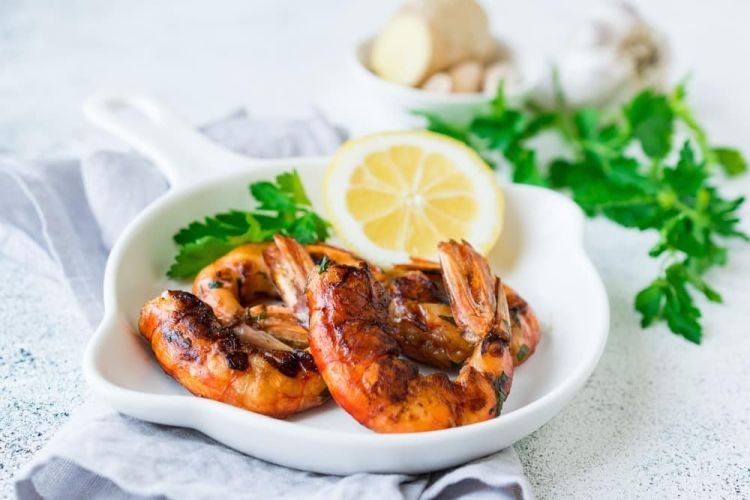 Лангустины в медовом соусе