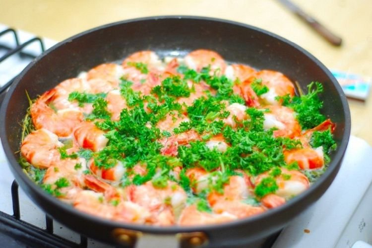 Лангустины в сливочном соусе