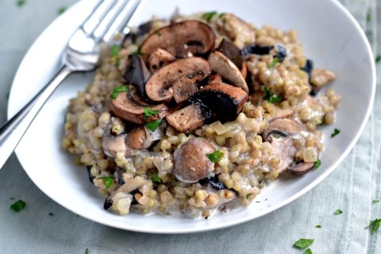 Гречка с грибами в сметане