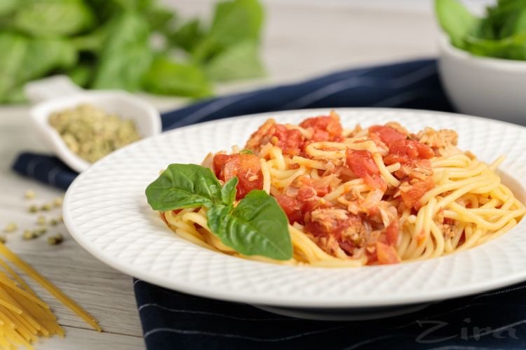 Паста с тунцом