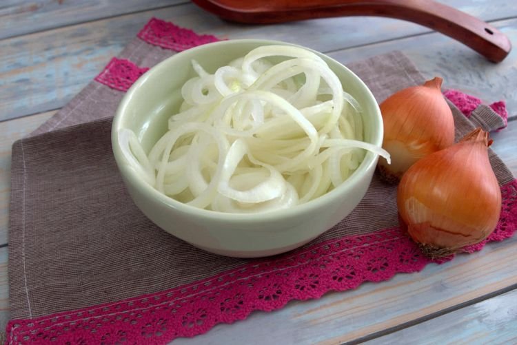 Маринованный лук