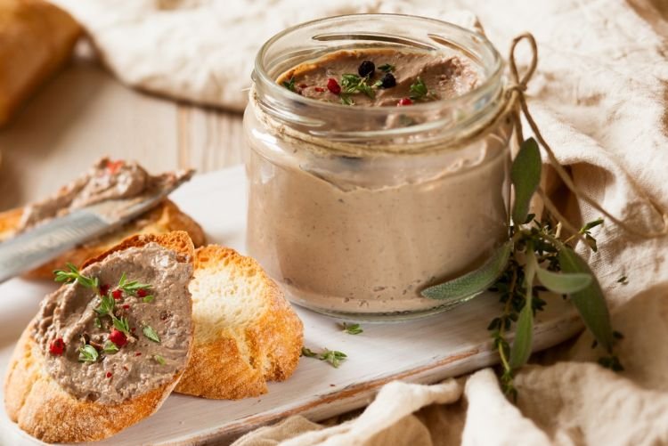 Паштет из свиной печени с салом