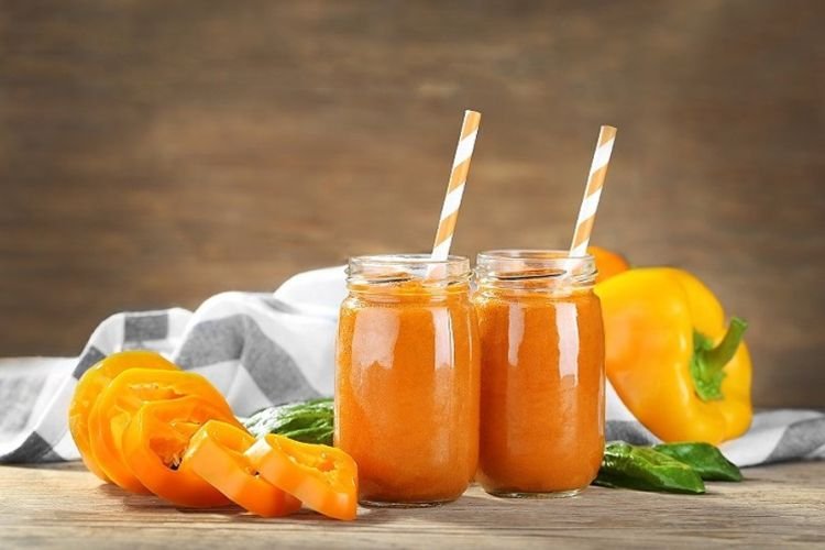 Смузи с болгарским перцем и морковью