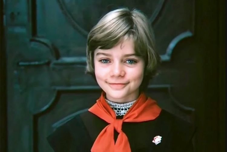 Гостья из будущего (1984)