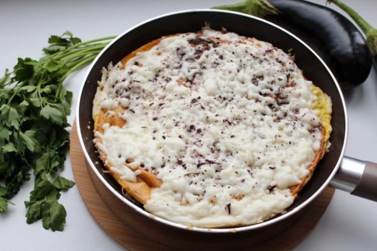 Тортилья с баклажанами и яйцом