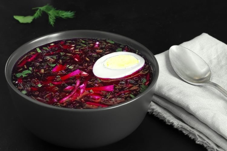 Ботвинья с курицей