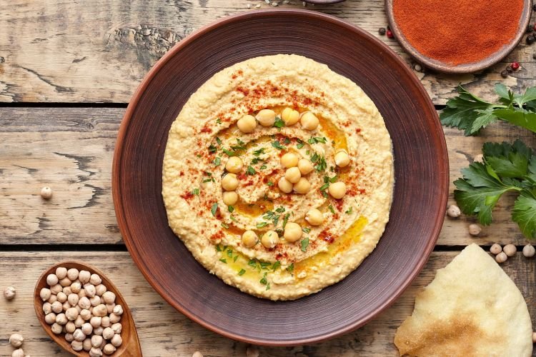 Хумус с грецкими орехами