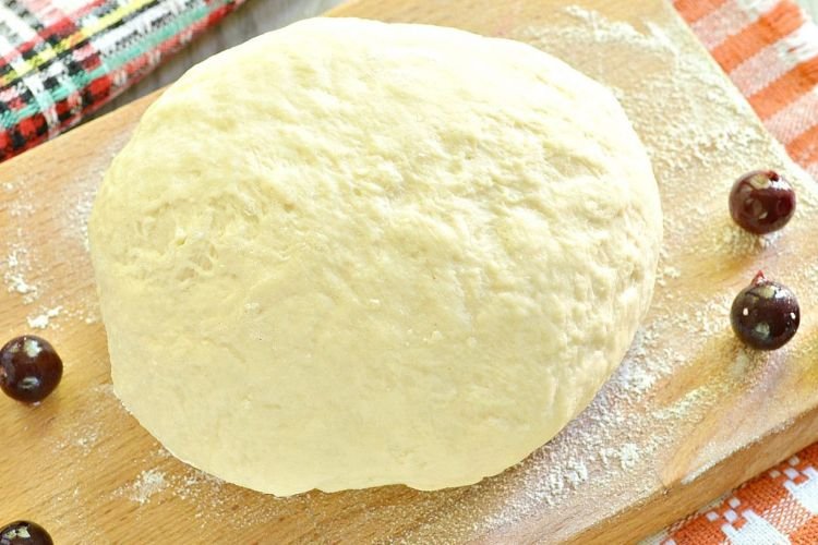 Тесто для вареников на минералке с уксусом