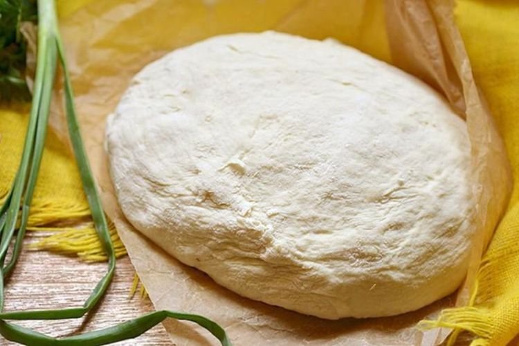 Тесто для беляшей на йогурте и кефире