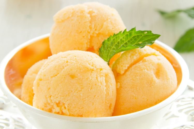 Мороженое из мушмулы