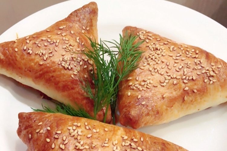 Самса с рыбой