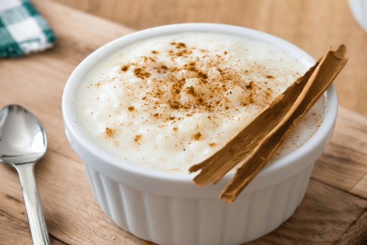 Рисовый пудинг со сметаной