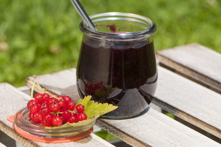 Джем из черной и красной смородины