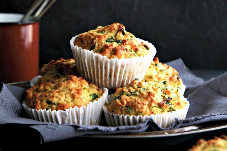 Вегетарианские маффины с овощами