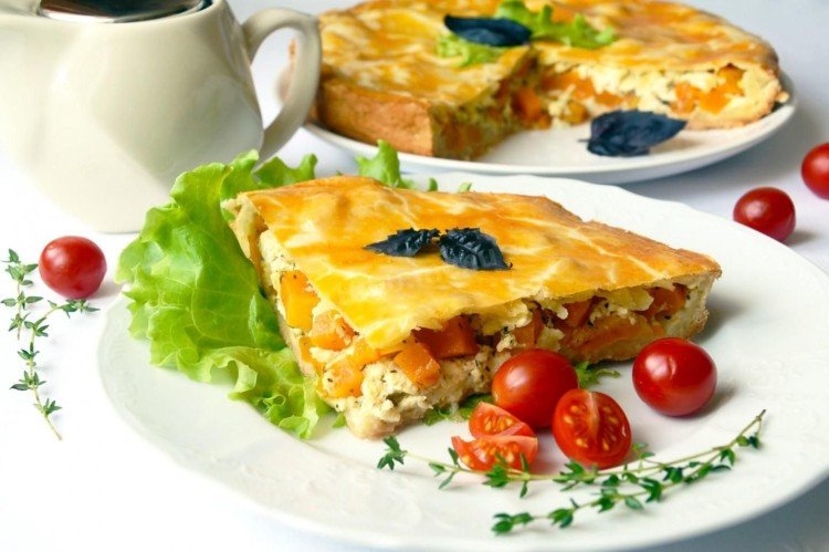 Тыквенный пирог с брынзой