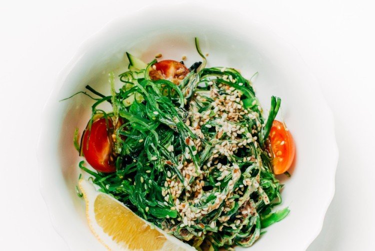 Салат Чука с помидорами и сыром