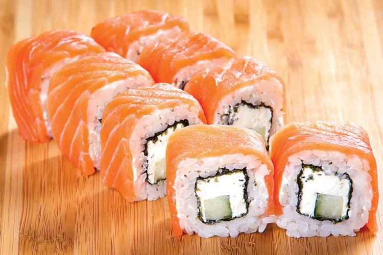 Роллы Филадельфия с лососем