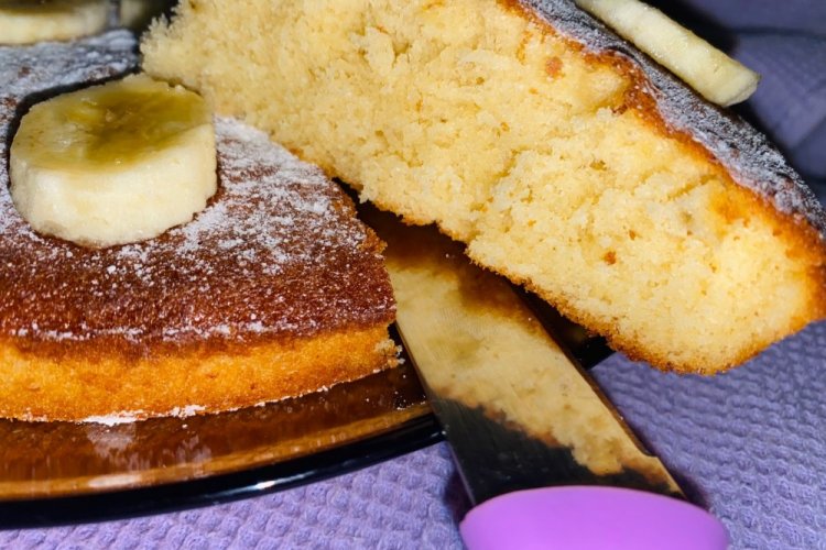 Банановый кекс с кокосовой стружкой