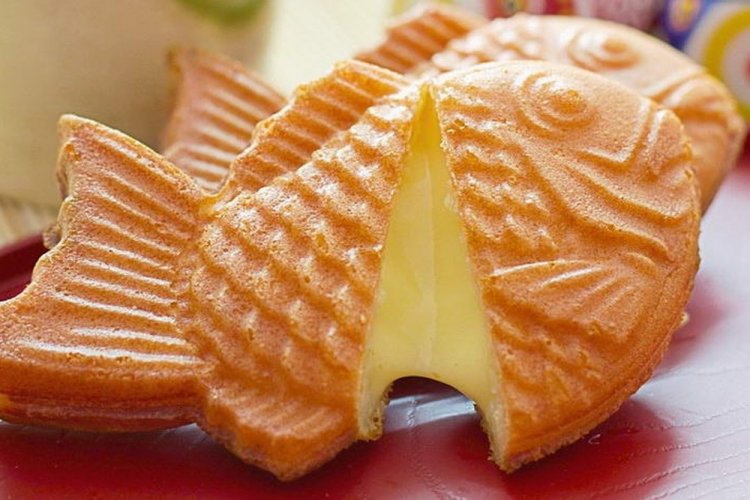 Тайяки с заварным кремом