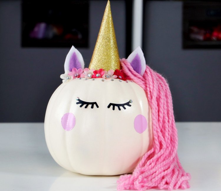 Единорог из тыквы