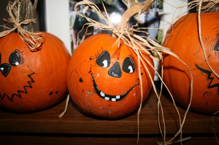 Поделки из тыквы – фото и идеи