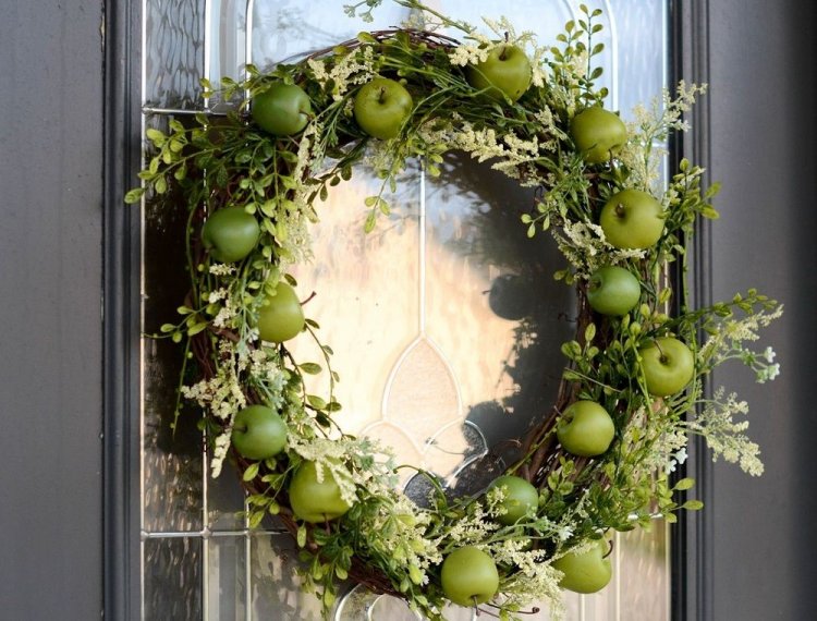 Поделки из яблок - фото