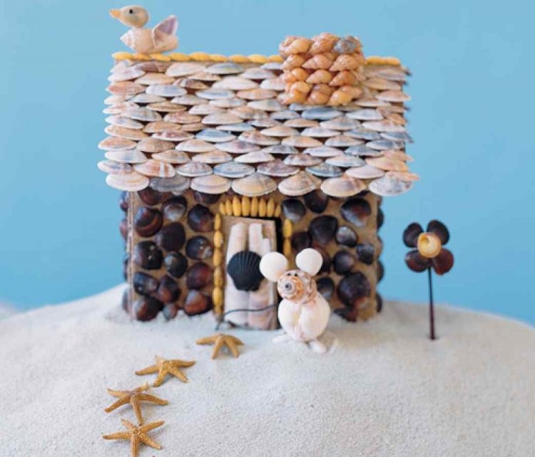 Домик из ракушек