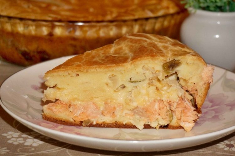 Заливной пирог с семгой