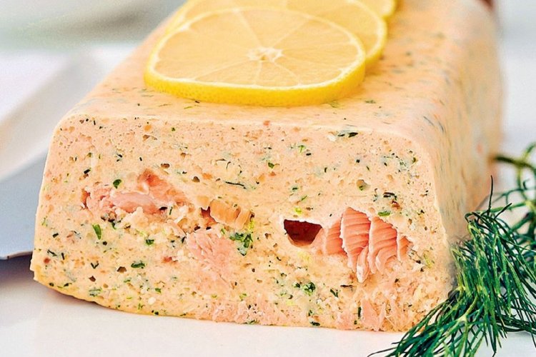 Террин из лосося со сливками