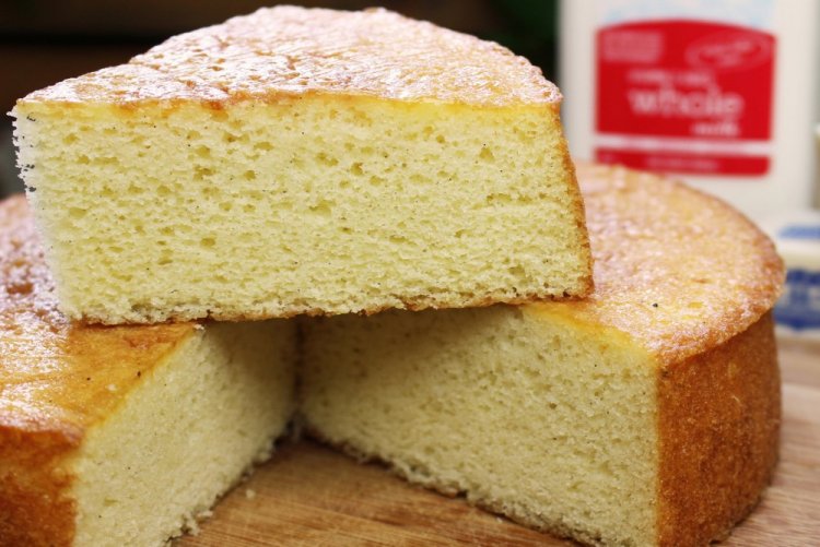 Бисквит на горячем молоке
