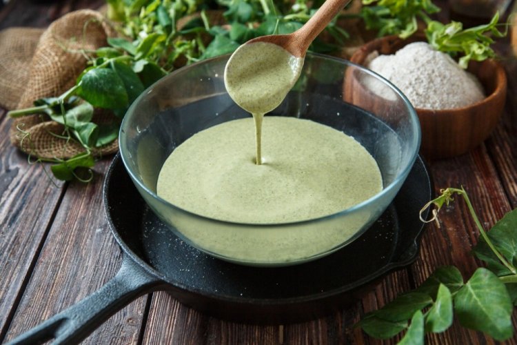 Тесто на блины со шпинатом