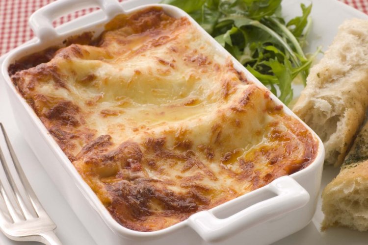 Лазанья с творогом и сыром