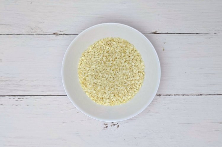 Крабовый салат с рисом и кукурузой