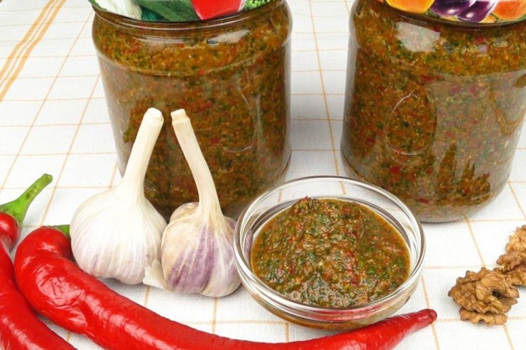 Грузинская аджика